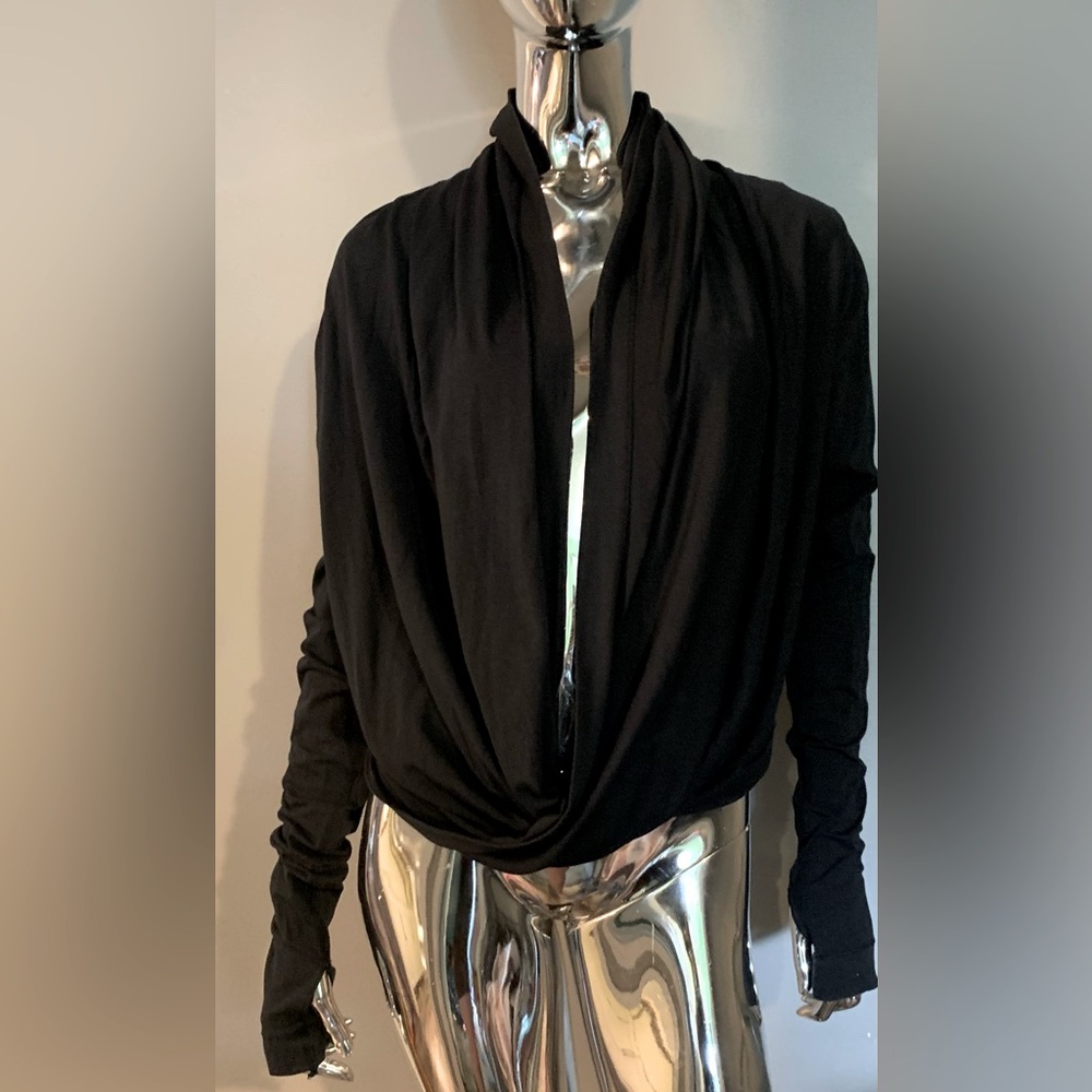 Lululemon Iconic Wrap *Shorter Version